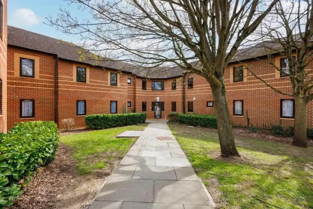 Comfortable rooms at Crescent Hall-OXFORD - Campus Accommodation