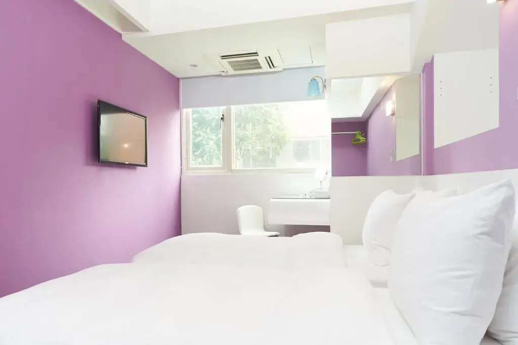 Standard Double room (twin beds)