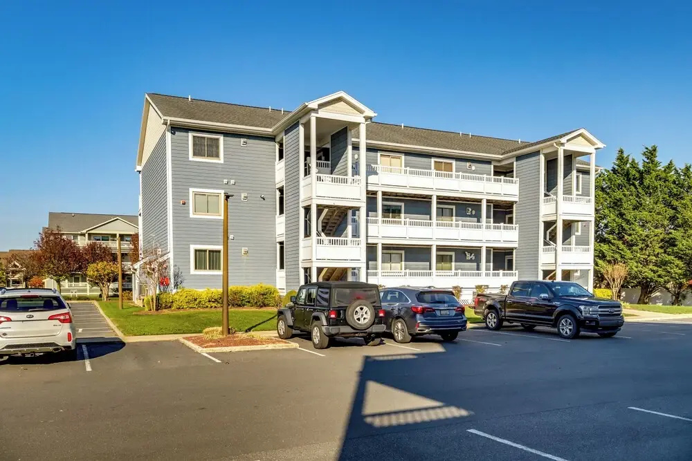 1/2 Mi to Ocean City Beach! Poolside Retreat