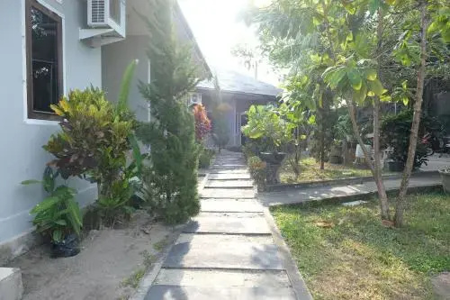 Hotel OYO 1151 Ww House (ex. WW House Belitung)