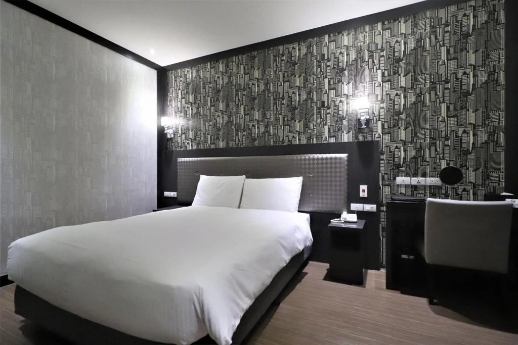 J Hotel - Général