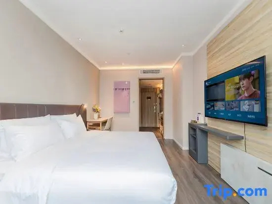 Superior Double room (full double bed)