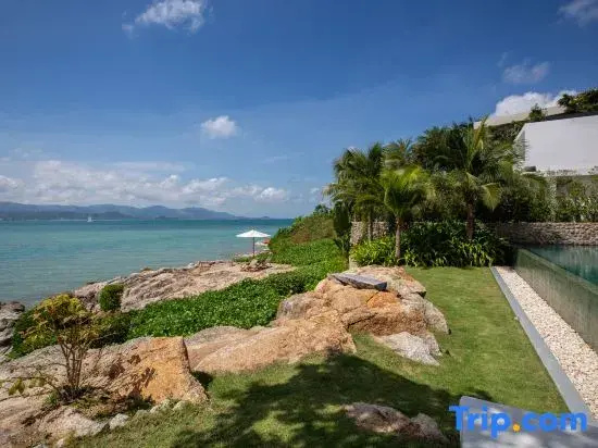 Kerem Luxury Beachfront Villas
