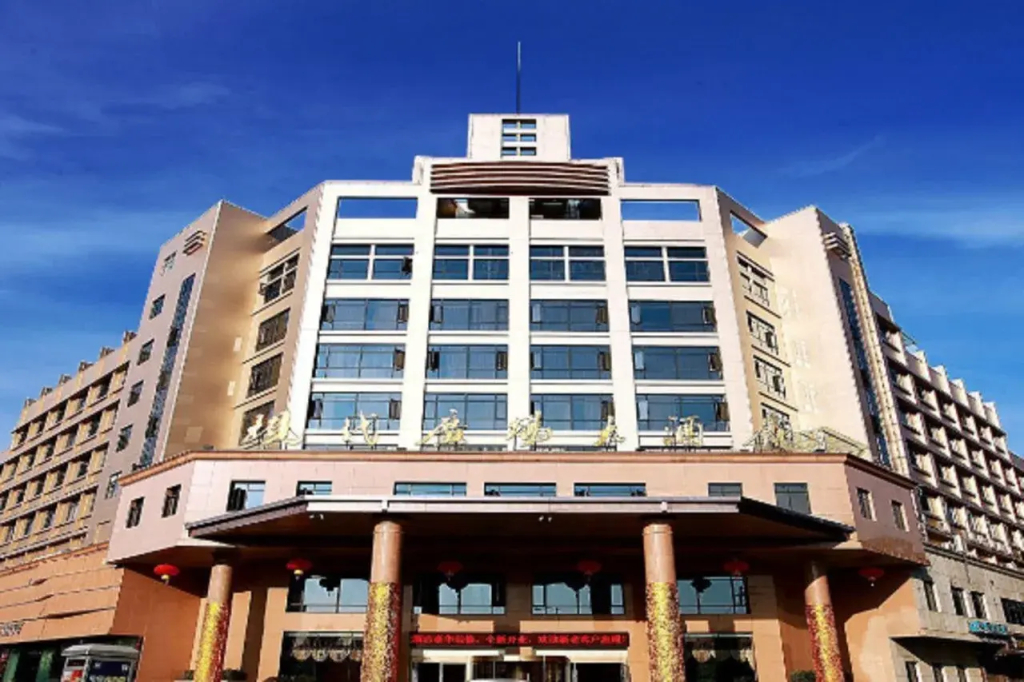 Modern Square Hotel