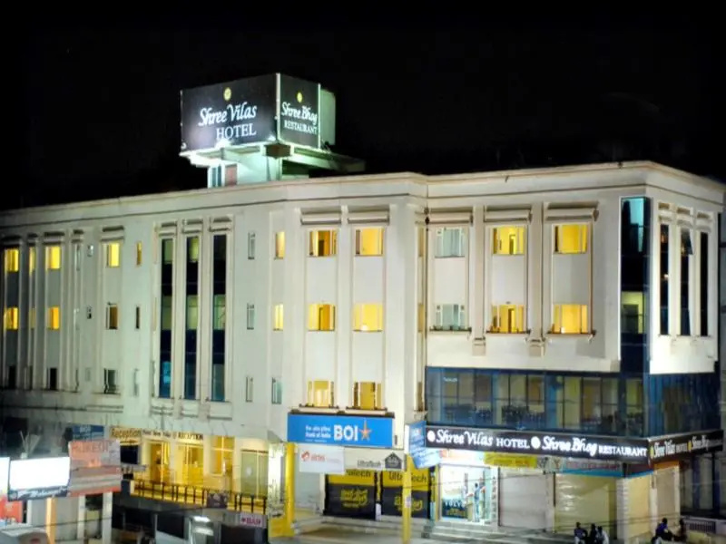 Shree Vallabh Vilas Lords Plaza Nathdwara - Pure Veg - Chambres