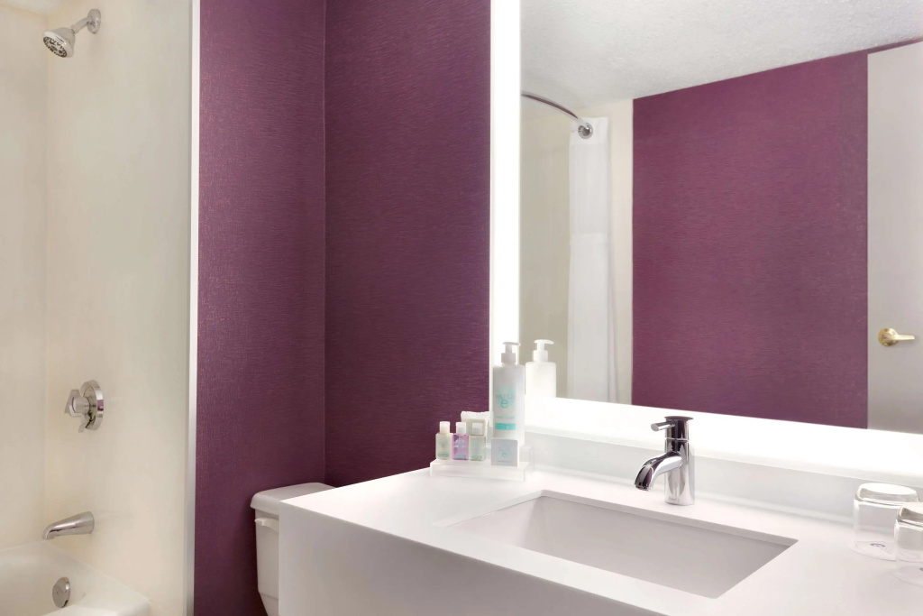 Coast Edmonton Plaza Hotel by APA - Chambres