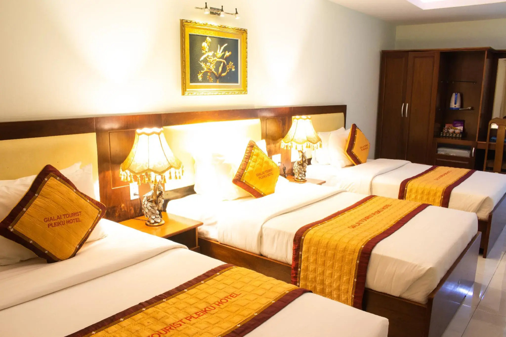 Economy room