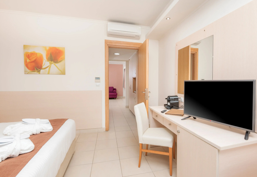 Grand Blue Beach Hotel - Général