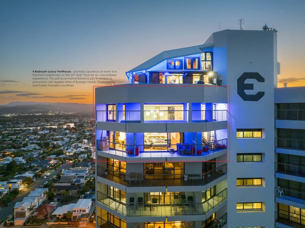 Burleigh Esplanade Beachfront Apartments