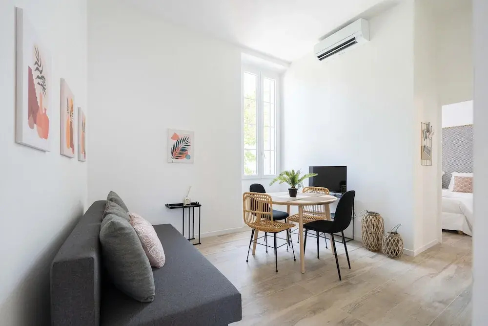 Business Apartment