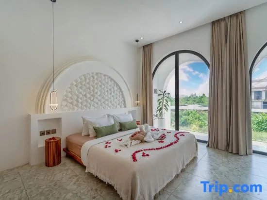 Unu V10 : Mediterranean 1BR W/ Rooftop & Pool - A Luxury Private Villa By Balinest Villas