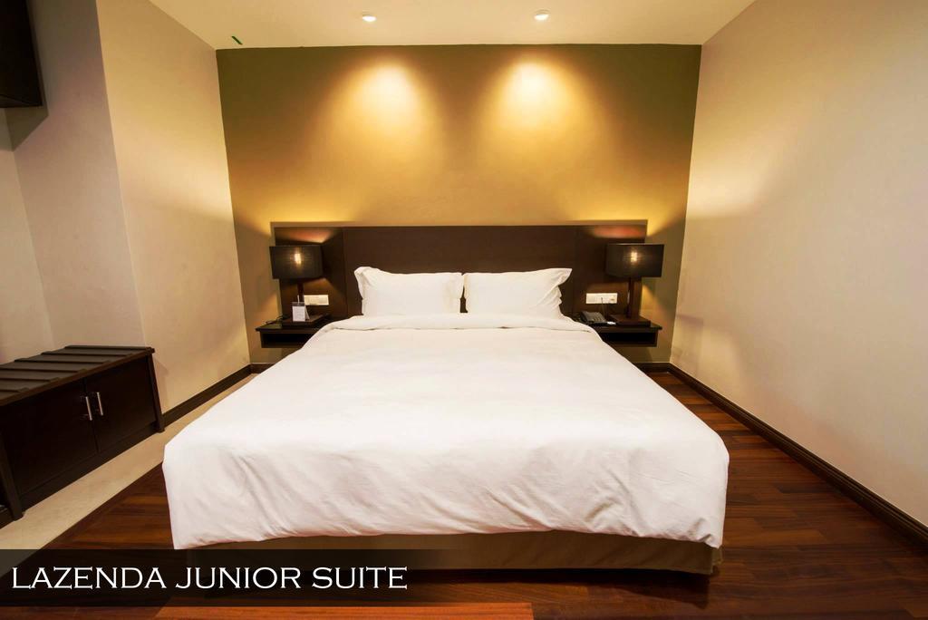 Lazenda Hotel