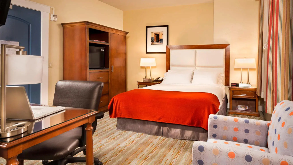Hotel Virginia Santa Barbara, Tapestry Collection by Hilton - Chambres