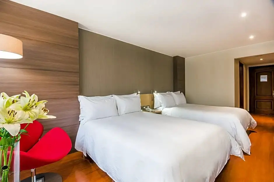 Cosmos 100 Hotel & Centro de Convenciones - Chambres