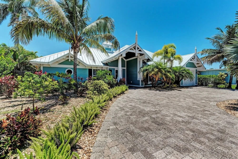Conch Out Beach House managed by Beach Retreats