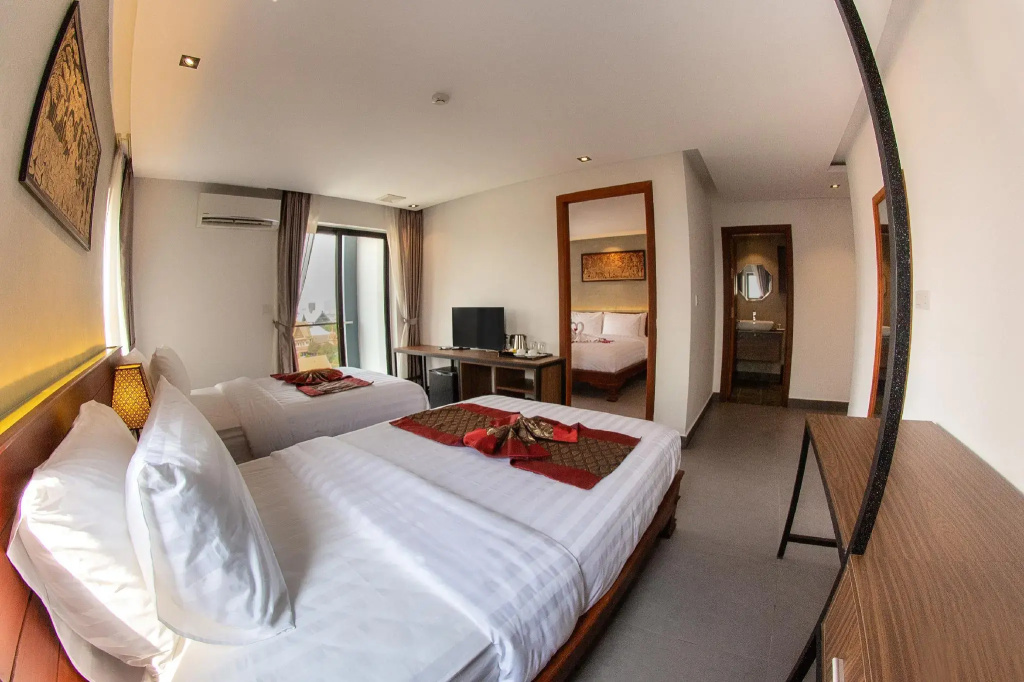 Triple Family Suite