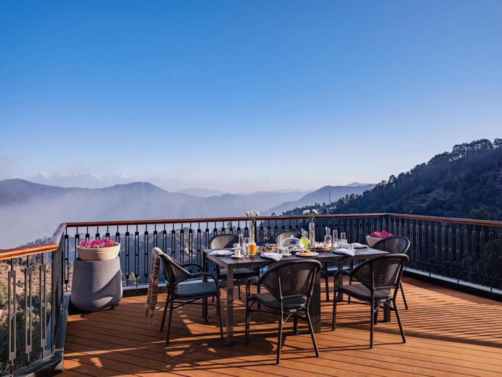 Soulitude in the Himalayas Hotel