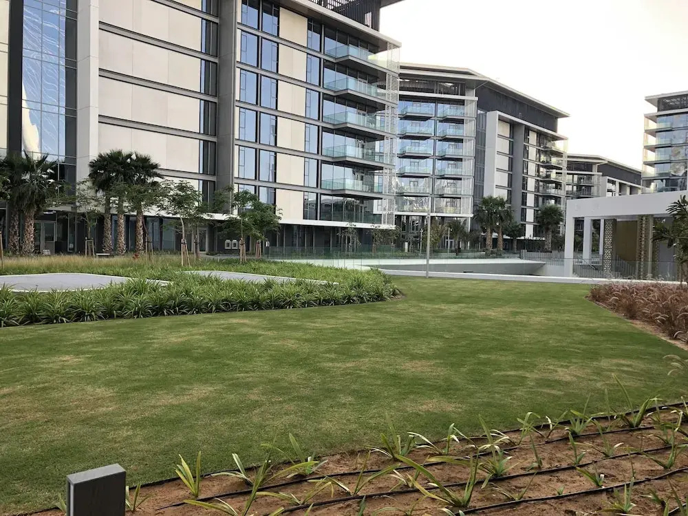 4BR Apt on Bluewater Island