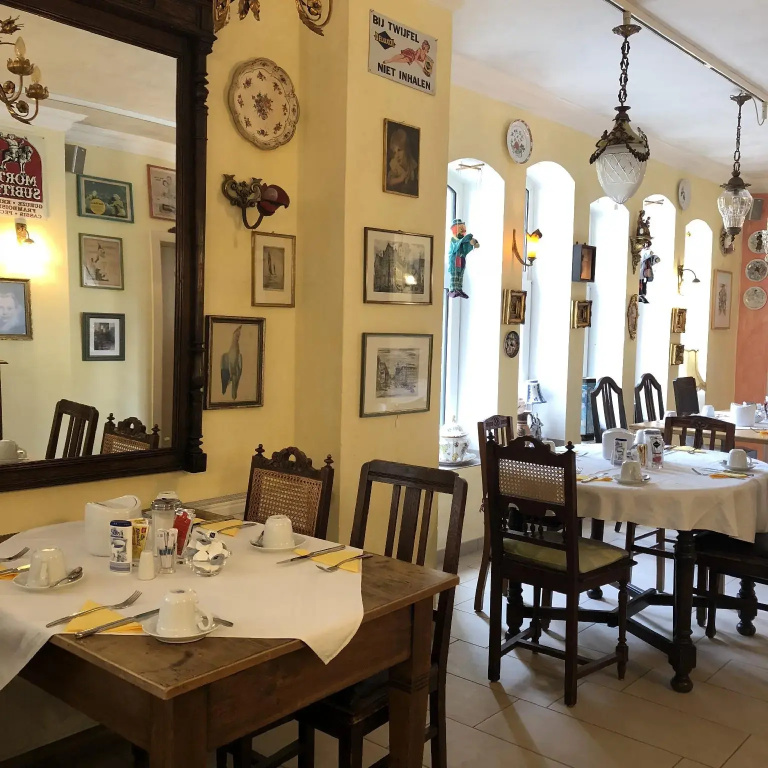 Hotel Select - Général