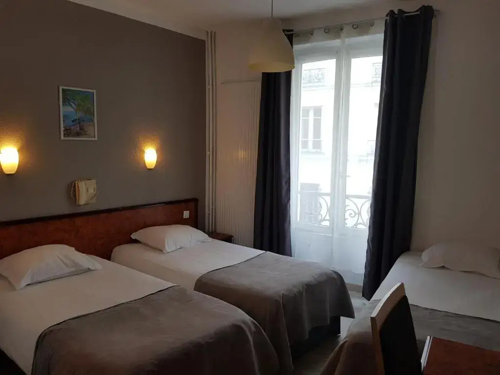Standard Double room (twin beds)