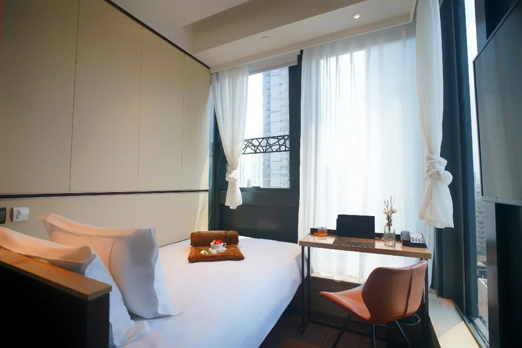 Superior Double room (full double bed)