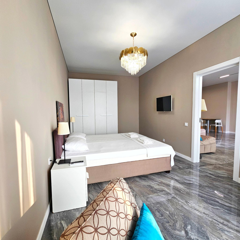 3 Bedrooms Apartment with balcony
