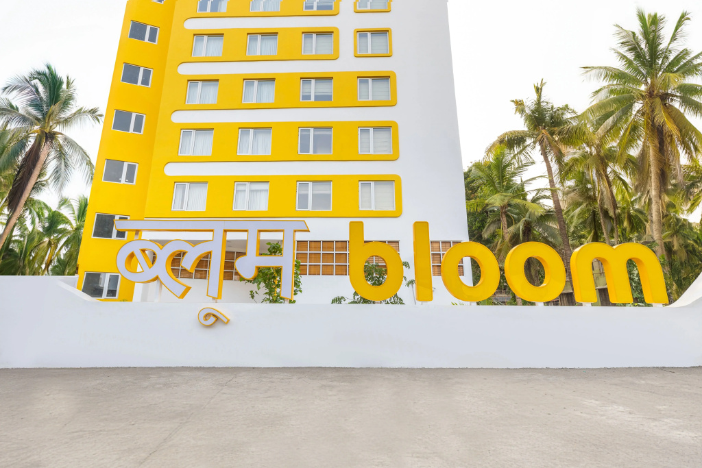 Bloom Hub WEH Andheri
