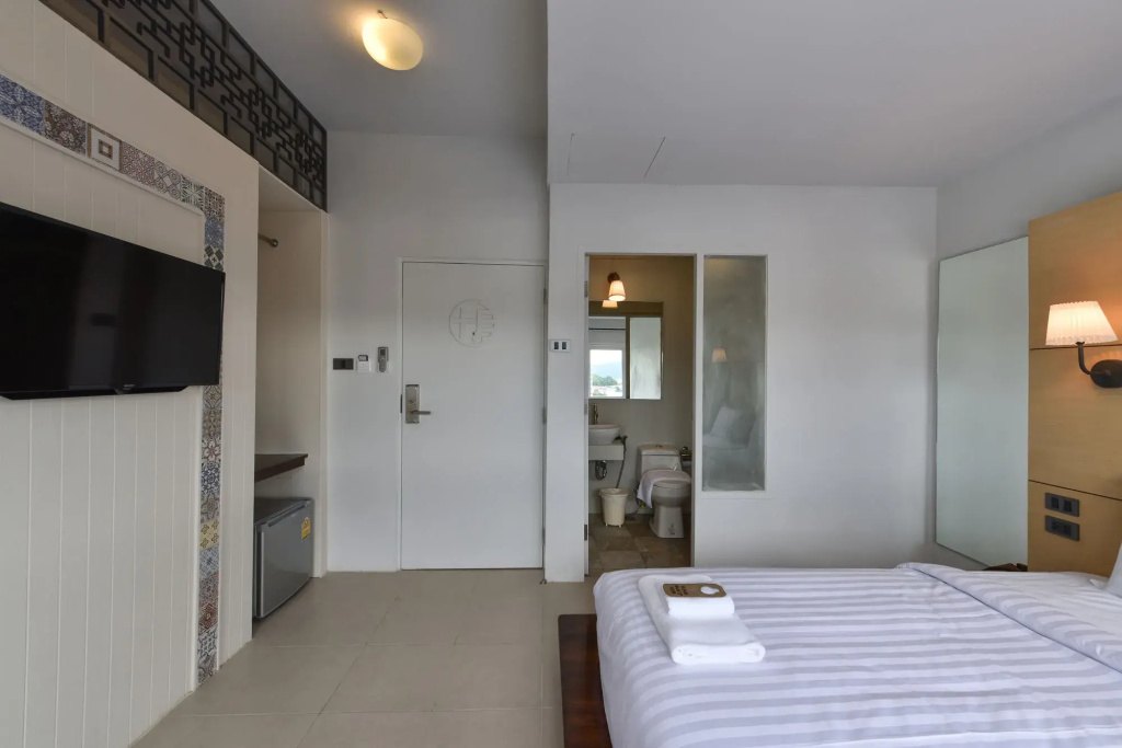 Отель Montree Phuket Hotel в Пхукет (город)