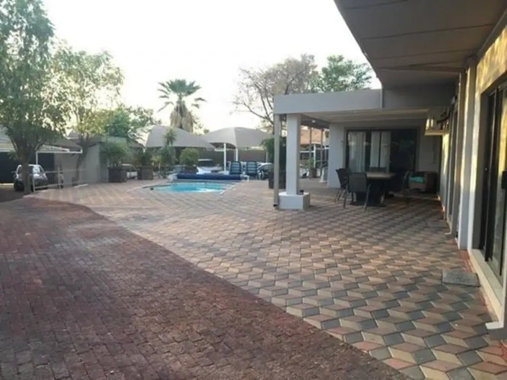Hotel photo 10