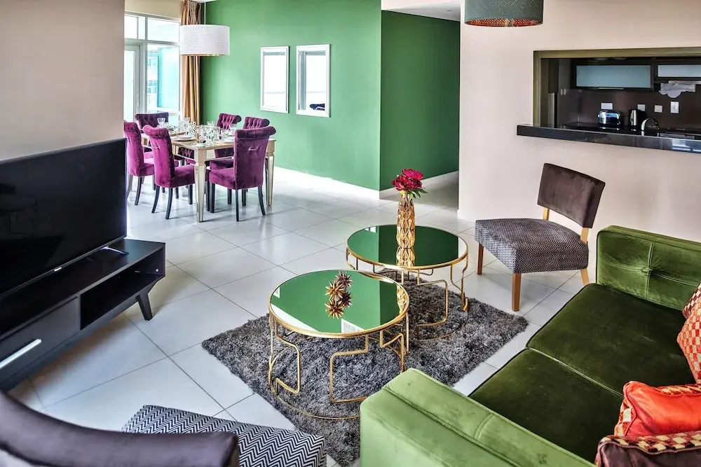 Luxury Staycation - Lofts East