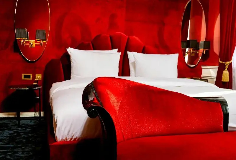 Standard Double room with balcony (full double bed)