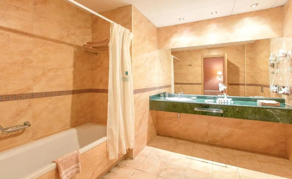 Senator Cádiz Spa Hotel - Chambres