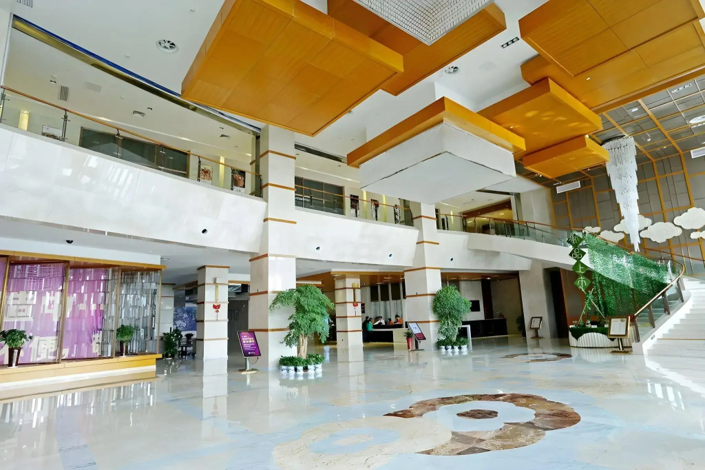Zhangjiajie Huatian Hotel - фото 25