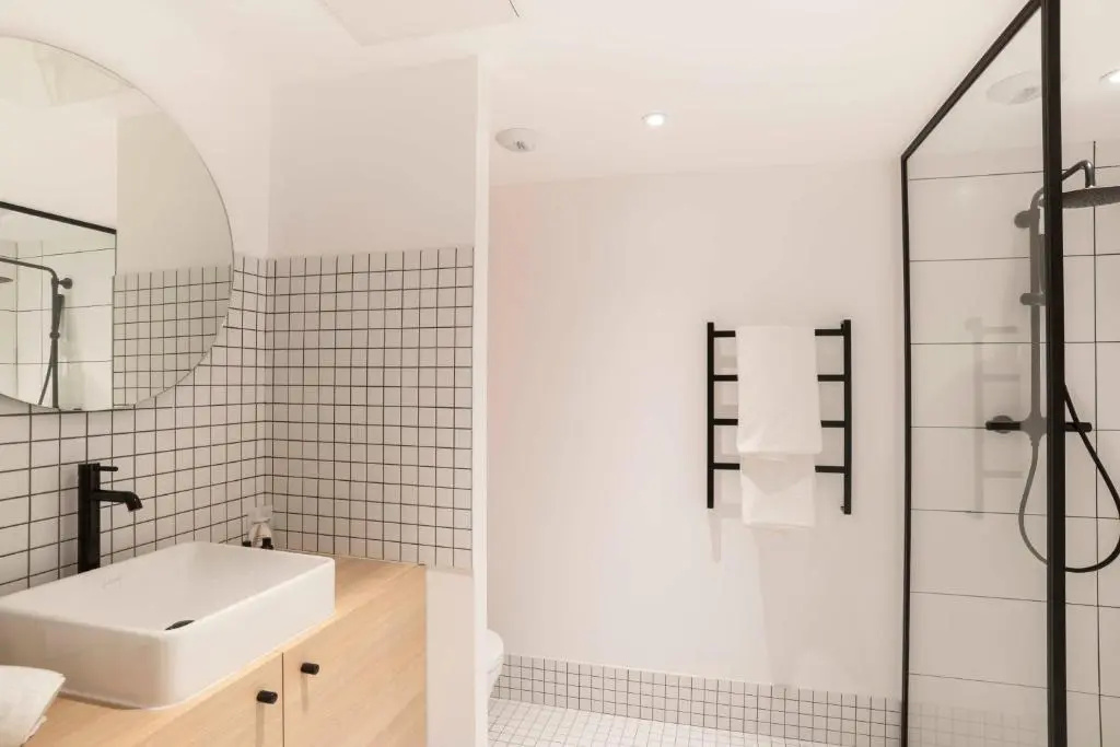 Superior Double room (full double bed)