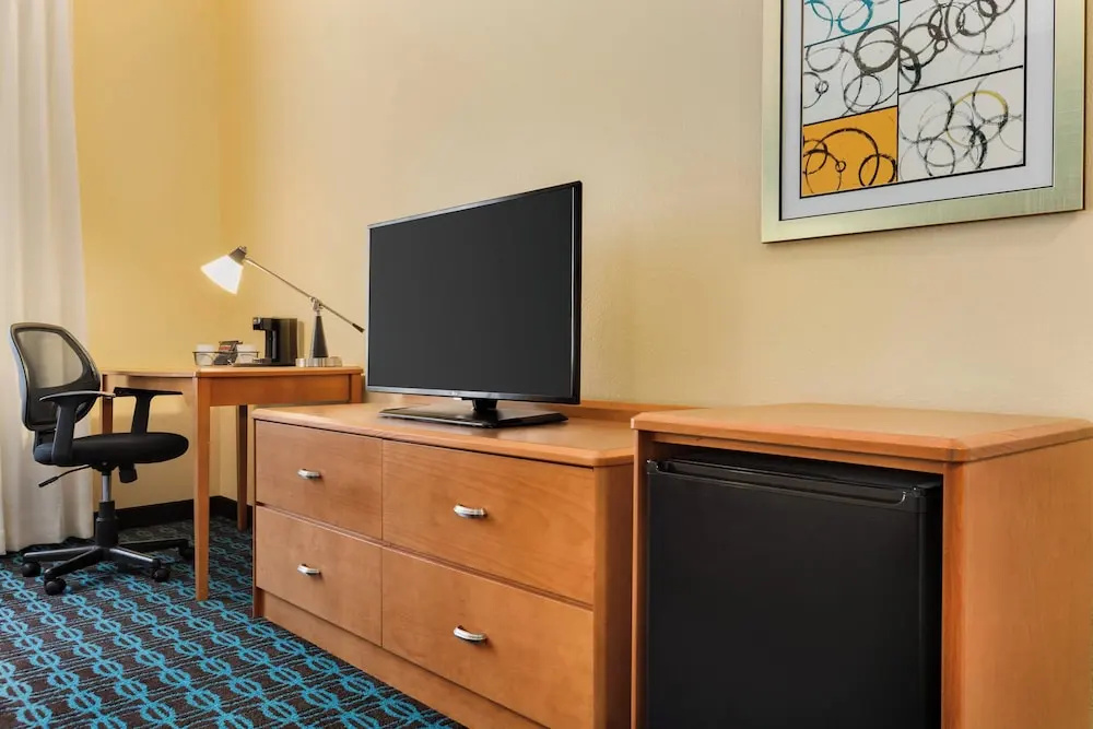 Fairfield Inn & Suites Toledo Maumee - Chambres
