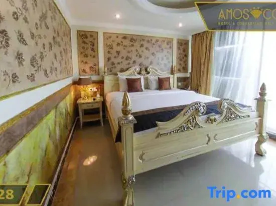 Premier room