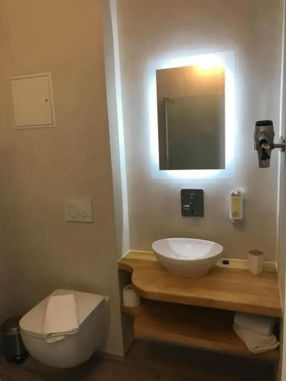 Hotel photo 8