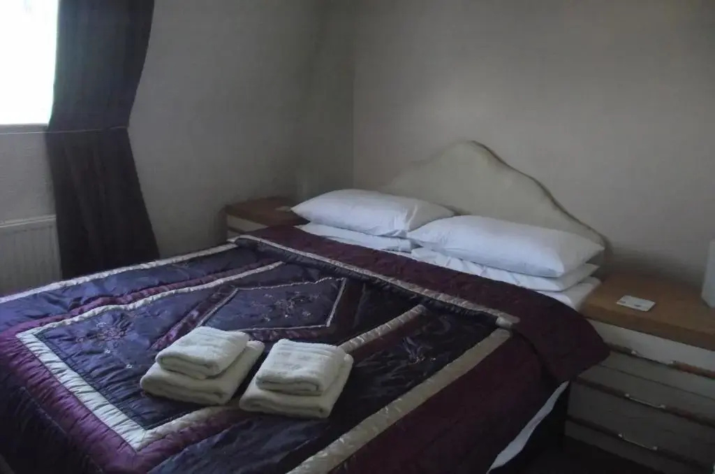 Standard Double room with sea view (full double bed)
