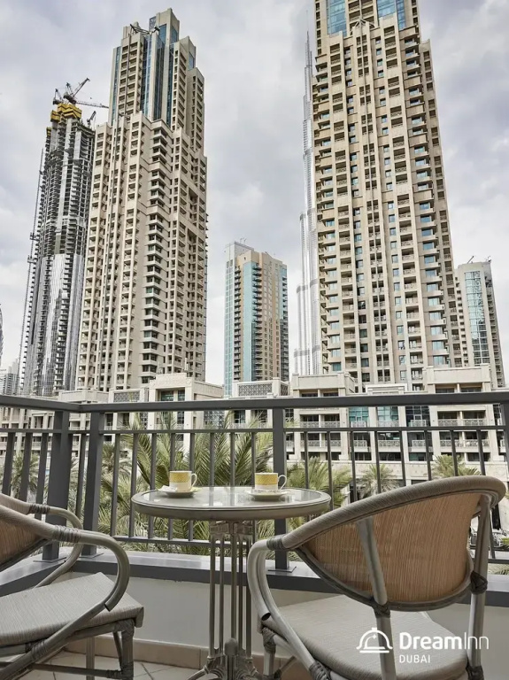 Dream Inn Claren Downtown With Private Terrace