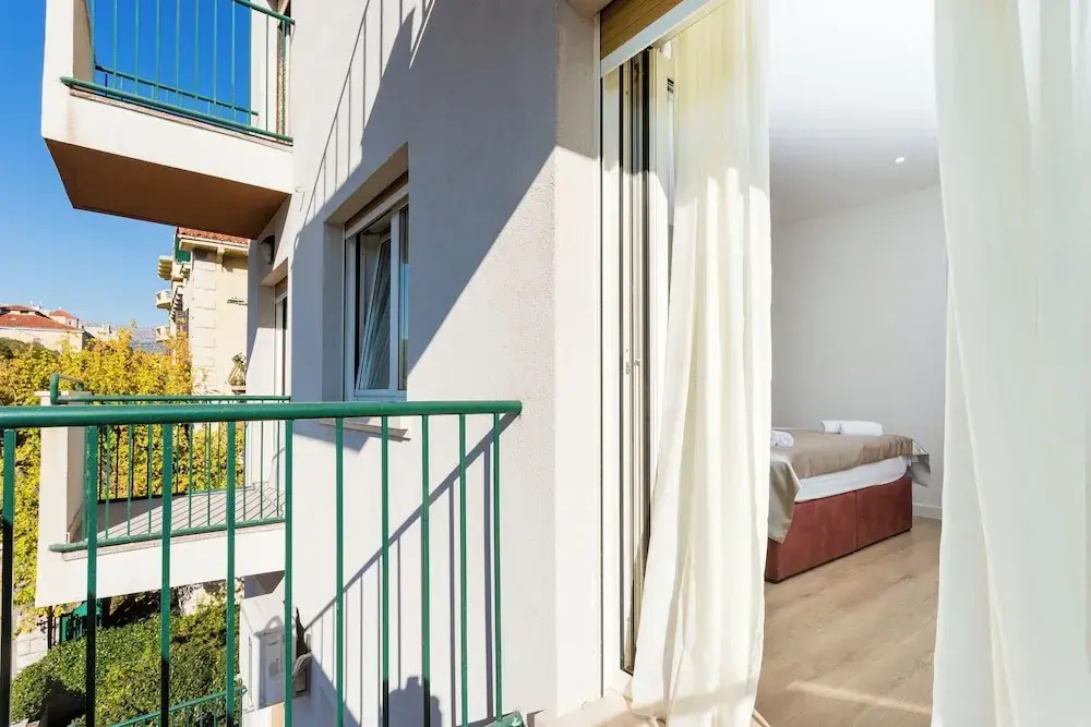 Shine of Life Luxury Rooms