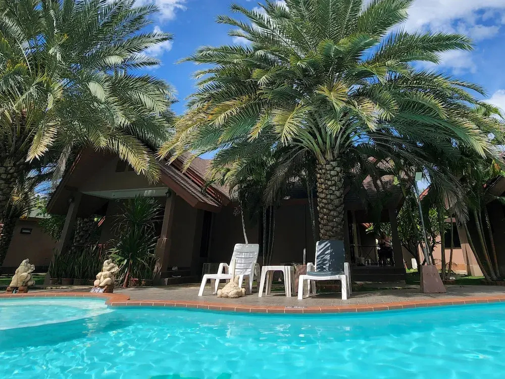 1 Bedroom Standard Double room with balcony and with pool view (full double bed)