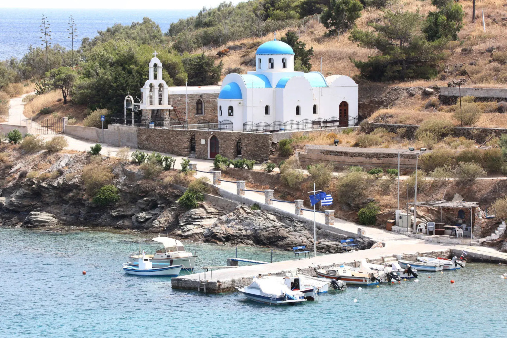 Beach & Waterfront