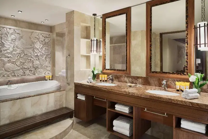 Shangri-La's Rasa Sayang Resort & Spa