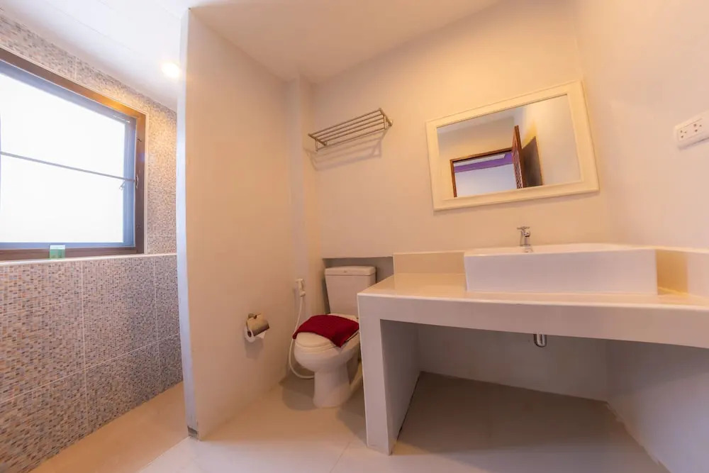 Номер Superior в Enrico Hostel Patong