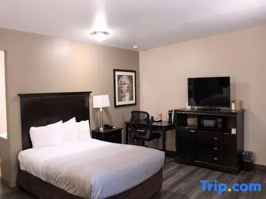 Sextuple Suite