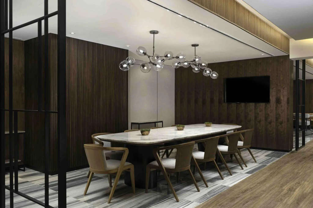 1 Bedroom Double Club Junior Suite (full double bed)