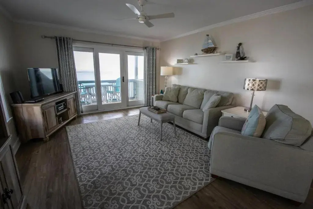 625 New Haven - One Bedroom Villa