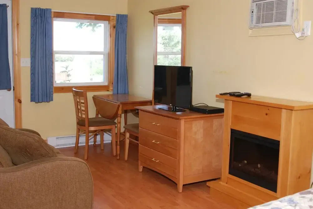 Standard Double Cottage (full double bed)