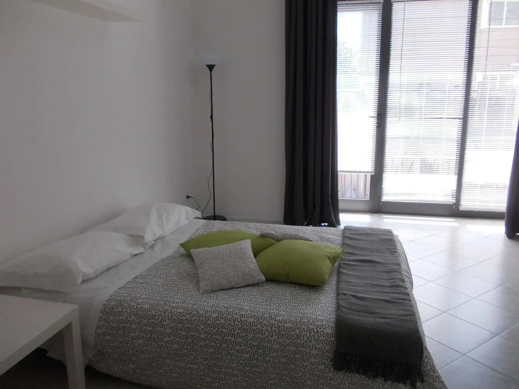 image url
