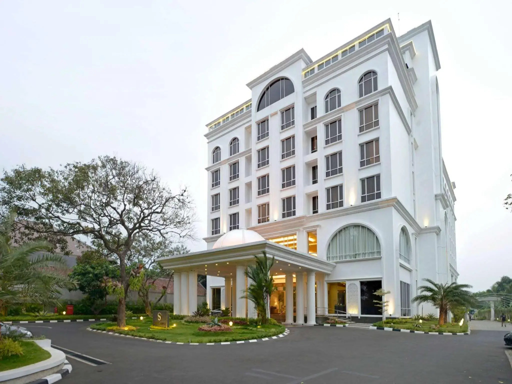 The Sahira Hotel Syariah